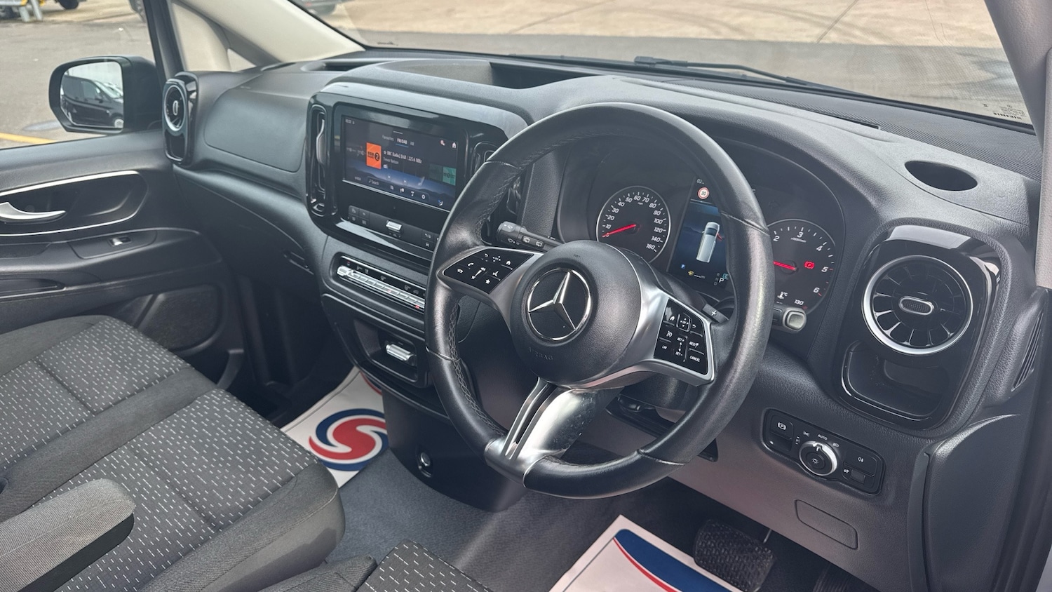 Used Mercedes-Benz Vito 2025 for sale - 77589759: Photo 11