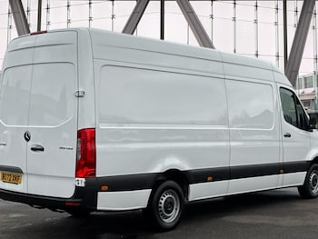 Used Mercedes-Benz Sprinter 2022 for sale - 76557053: Photo