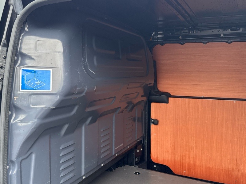 Used Mercedes-Benz Vito 2023 for sale - 76736520: Photo 14