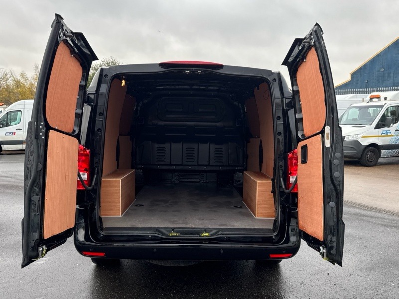 Used Mercedes-Benz Vito 2023 for sale - 76736520: Photo 17