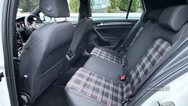 Used Volkswagen Golf 2019 for sale - 76389444: Photo 19