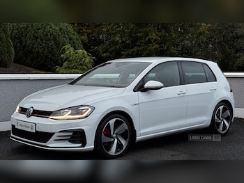 Used Volkswagen Golf 2019 for sale - 76389444: Photo