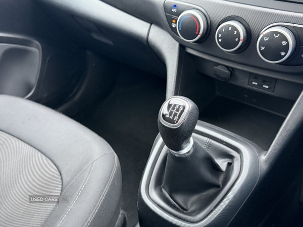 Used Hyundai i10 2017 for sale - 77659549: Photo 18