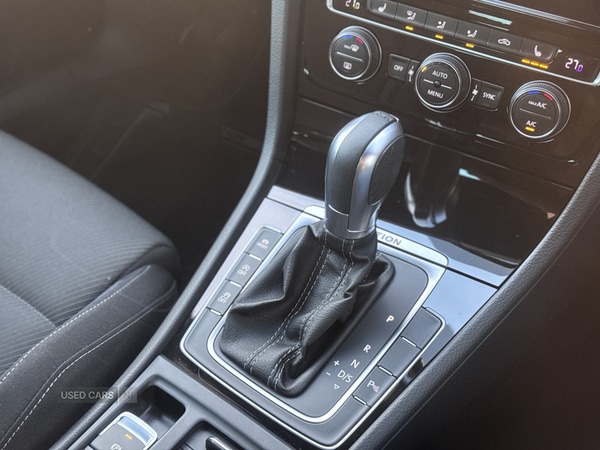 Used Volkswagen Golf 2019 for sale - 76998466: Photo 20