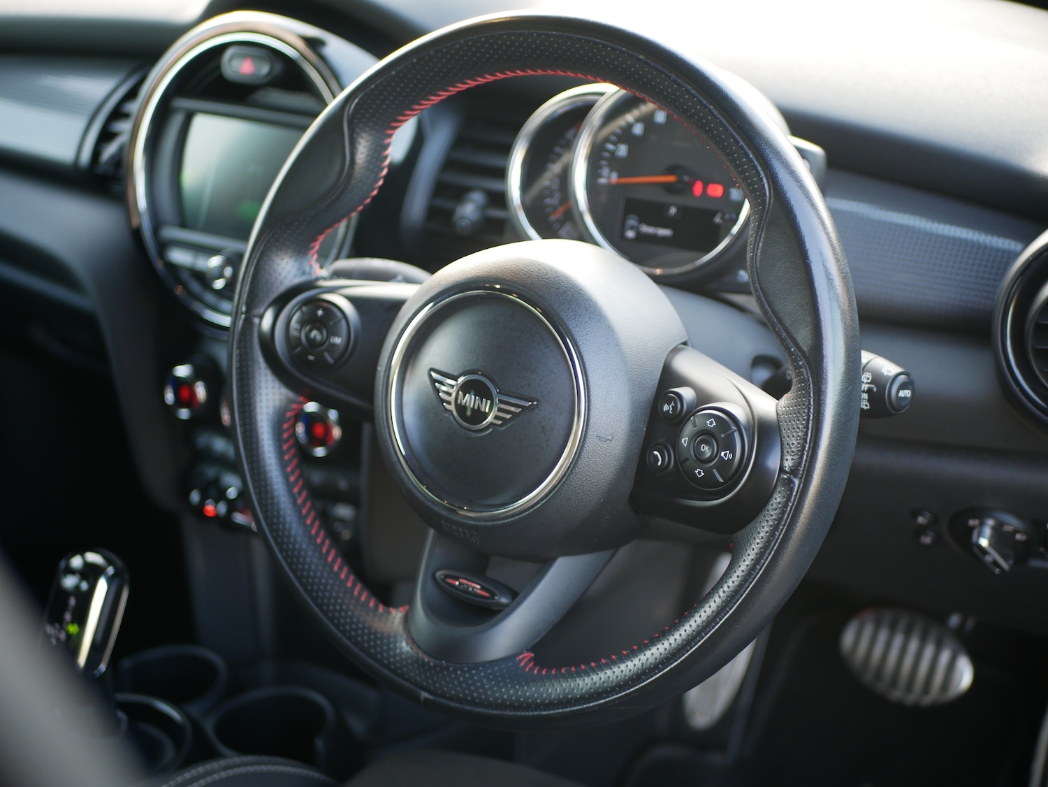 Used MINI Hatch 2020 for sale - 78038658: Photo 3