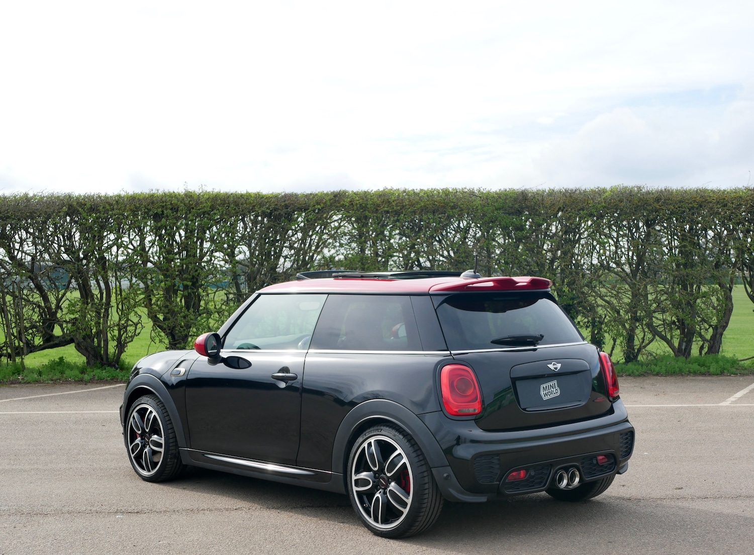 Used MINI Hatch 2017 for sale - 78038653: Photo 2