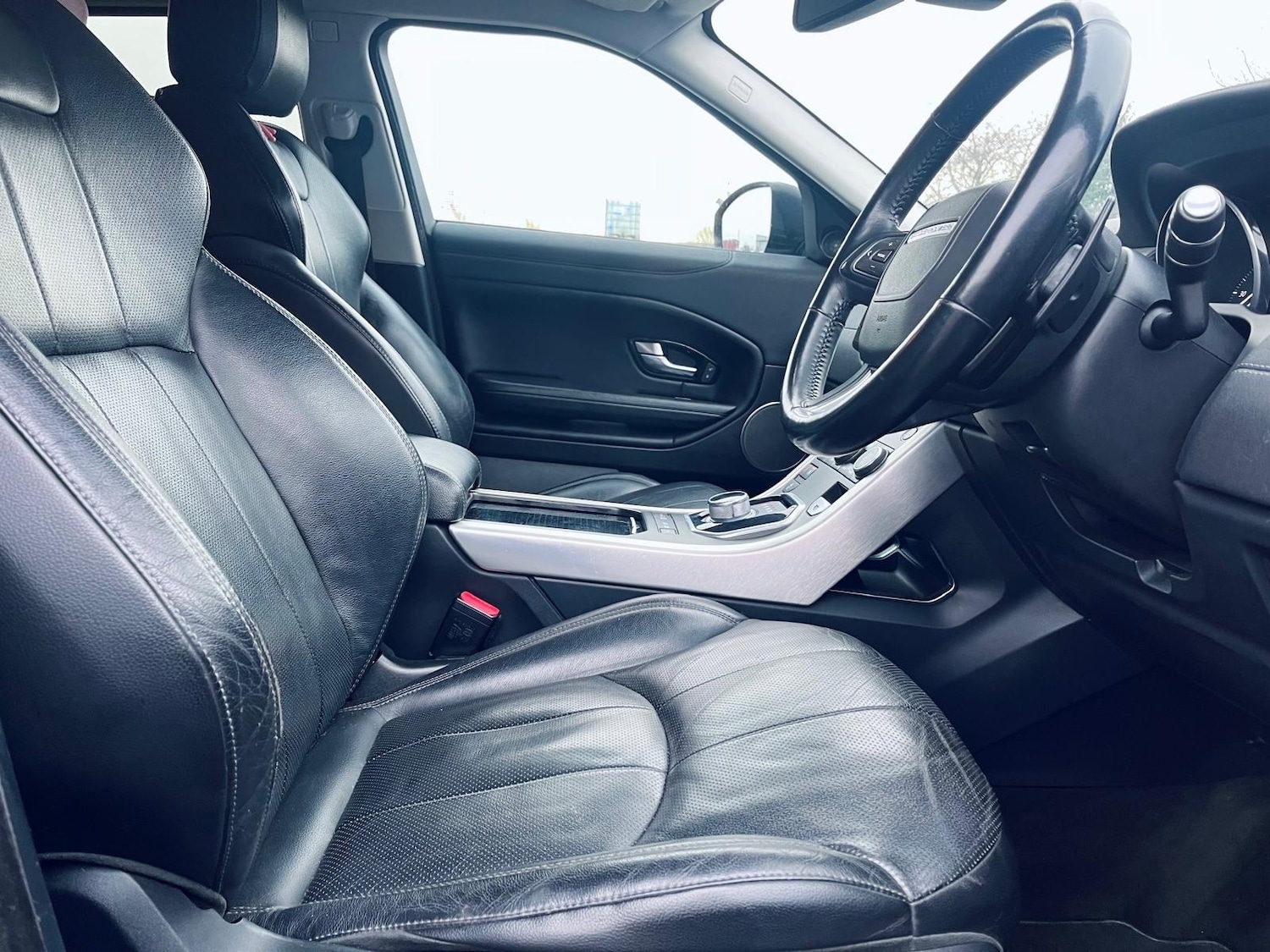 Used Land Rover Range Rover Evoque 2015 for sale - 78043302: Photo 37