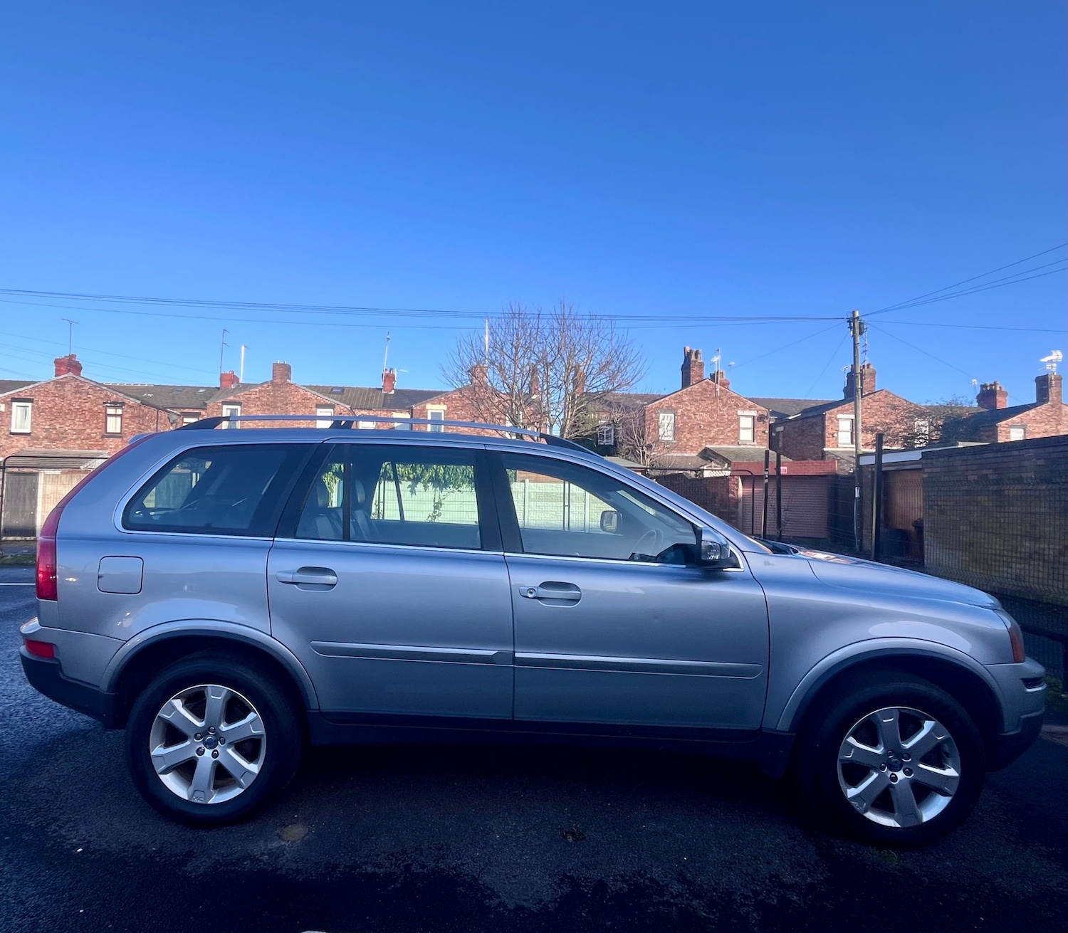 Used Volvo XC90 2011 for sale - 78043284: Photo 3