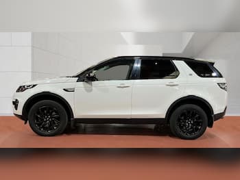 Used Land Rover Discovery Sport 2016 for sale - 79747335: Photo