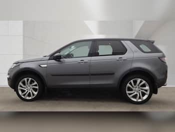 Used Land Rover Discovery Sport 2016 for sale - 79747336: Photo