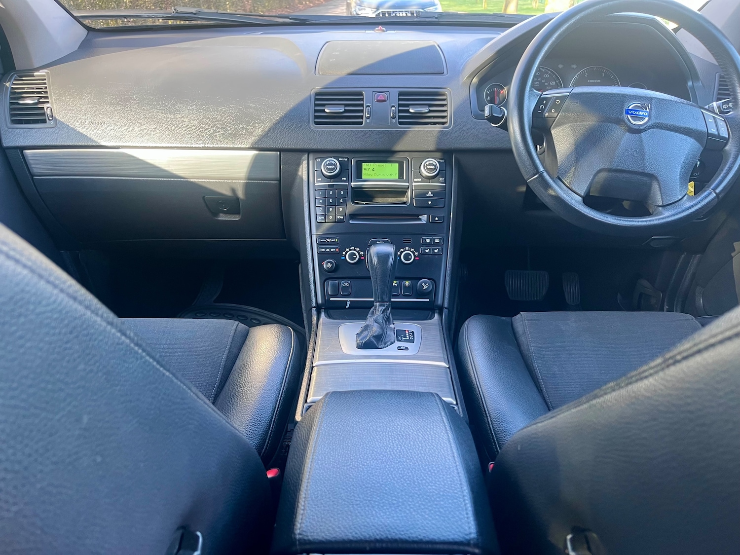 Used Volvo XC90 2010 for sale - 78043214: Photo 24