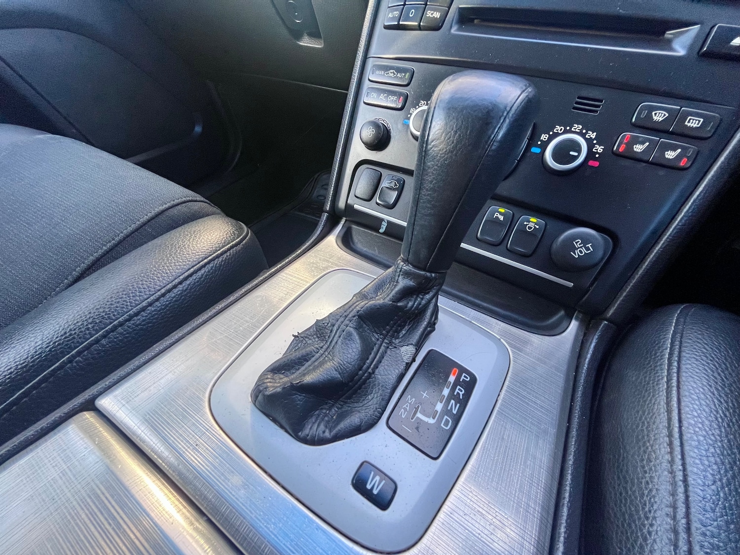 Used Volvo XC90 2010 for sale - 78043214: Photo 26