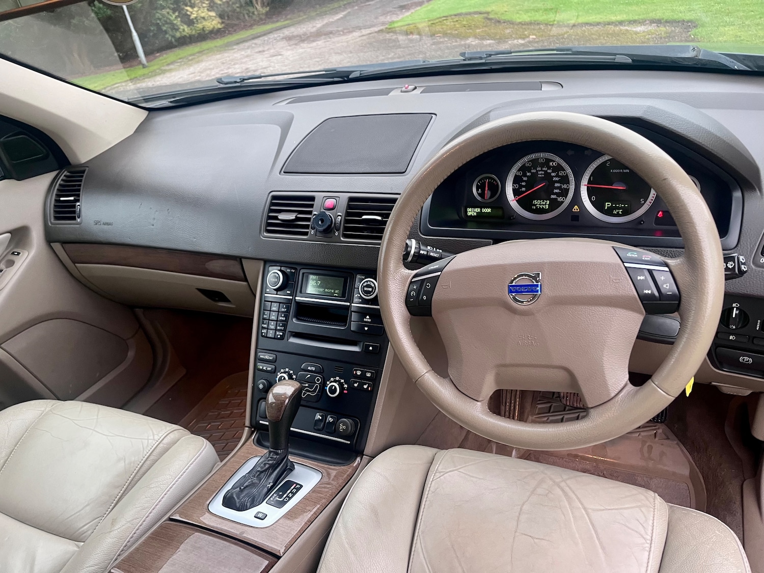 Used Volvo XC90 2010 for sale - 78043196: Photo 10