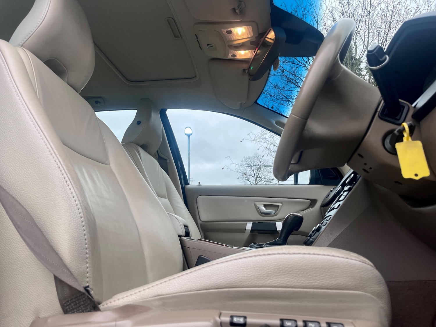 Used Volvo XC90 2010 for sale - 78043196: Photo 12