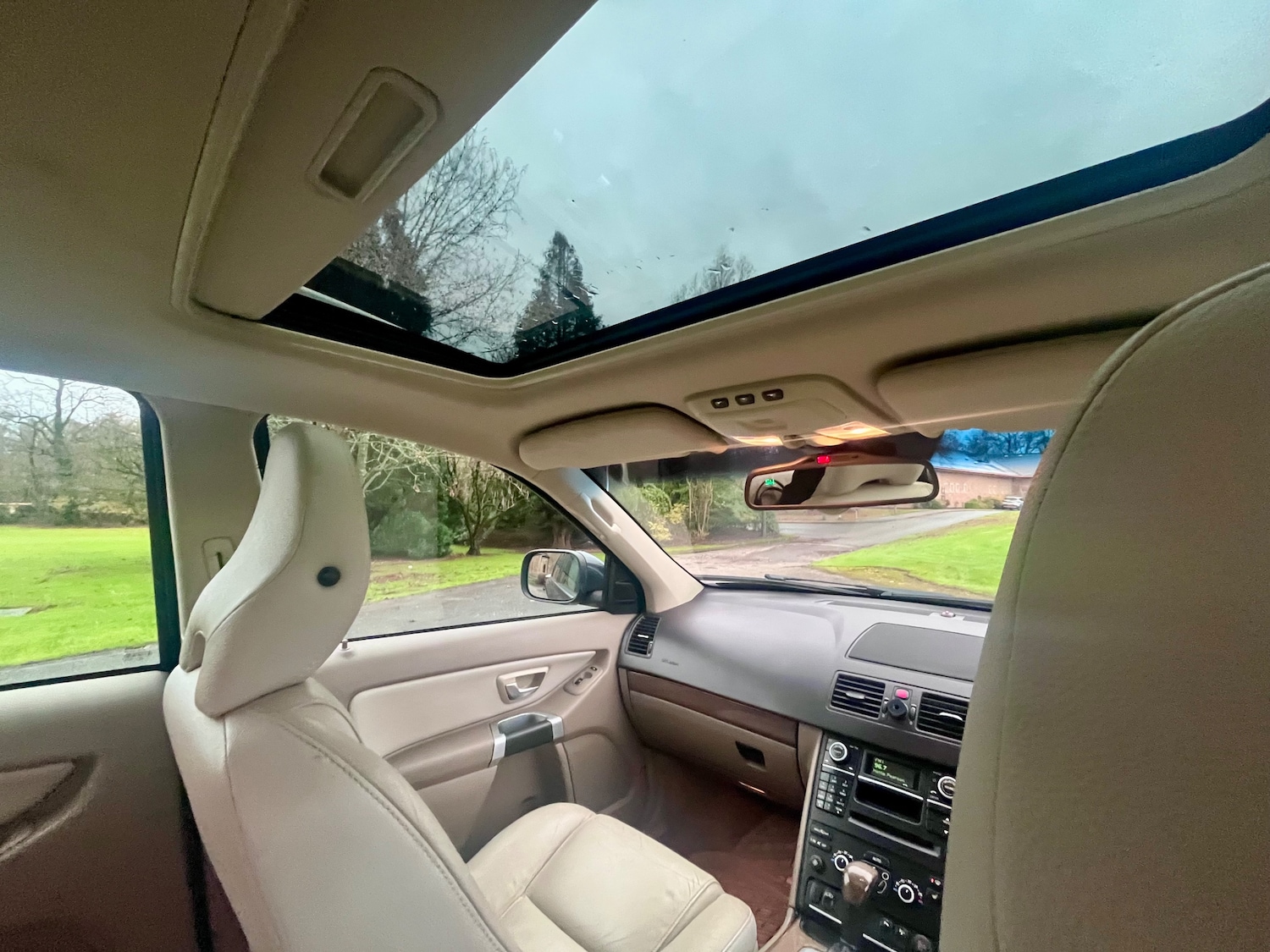 Used Volvo XC90 2010 for sale - 78043196: Photo 14