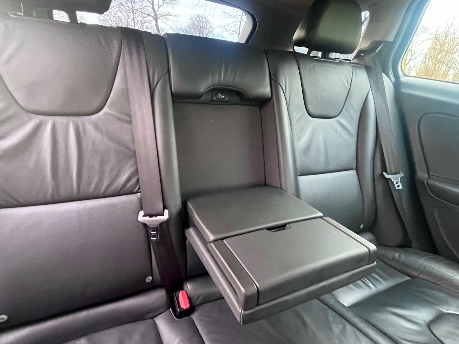 Used Volvo V60 2012 for sale - 78043246: Photo 24