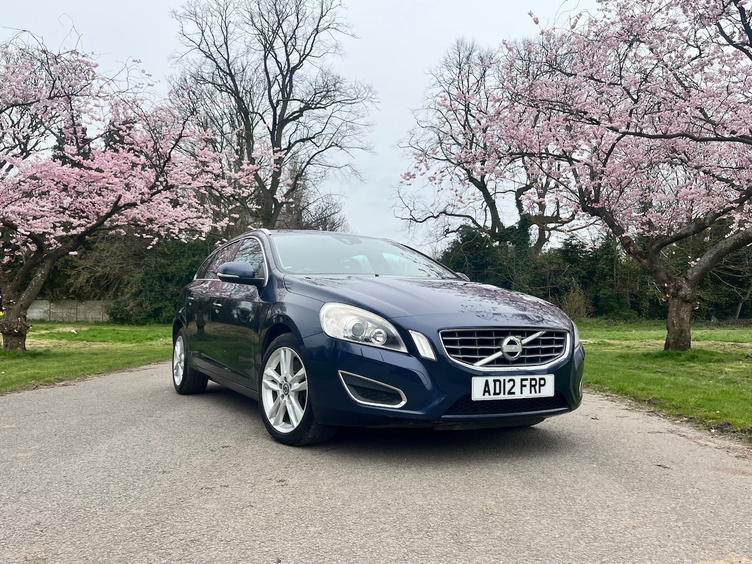 Used Volvo V60 2012 for sale - 78043246: Photo 3