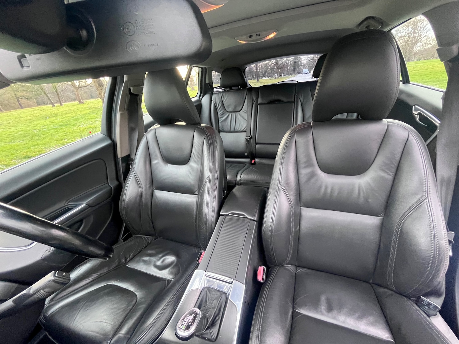 Used Volvo V60 2012 for sale - 78043246: Photo 30