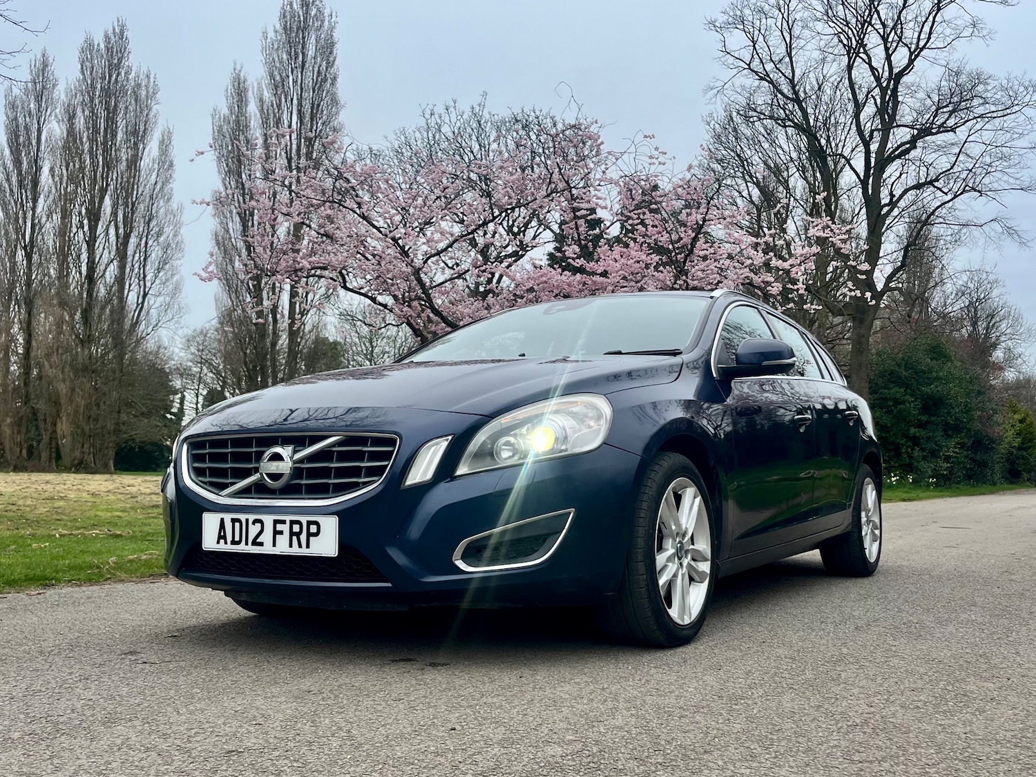 Used Volvo V60 2012 for sale - 78043246: Photo 4