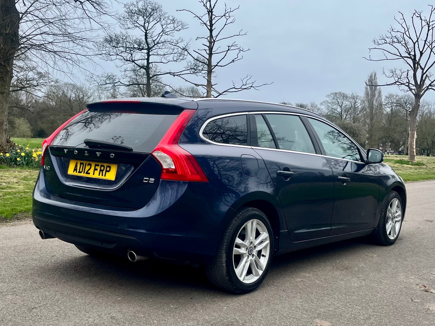 Used Volvo V60 2012 for sale - 78043246: Photo 43