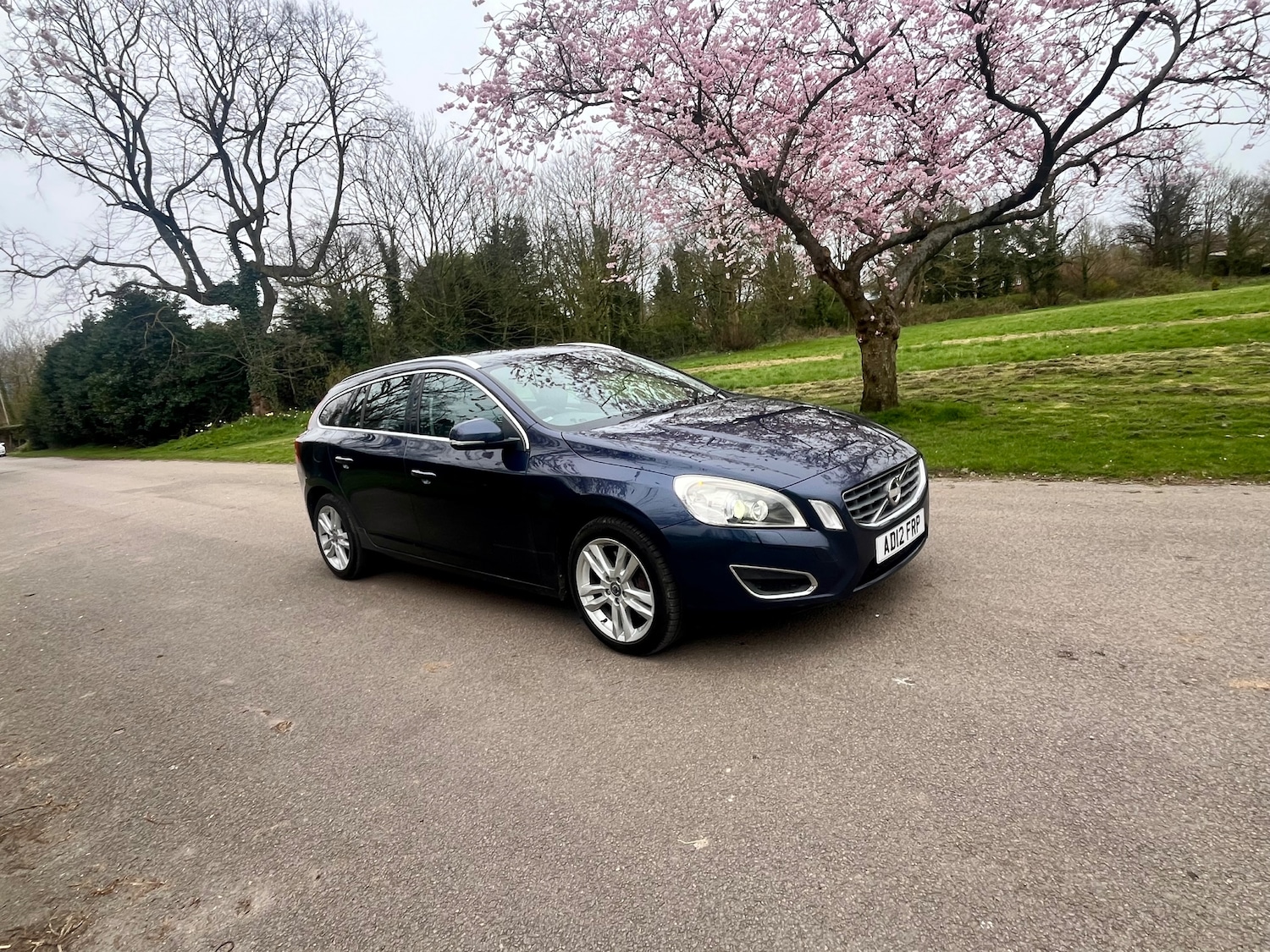 Used Volvo V60 2012 for sale - 78043246: Photo 5