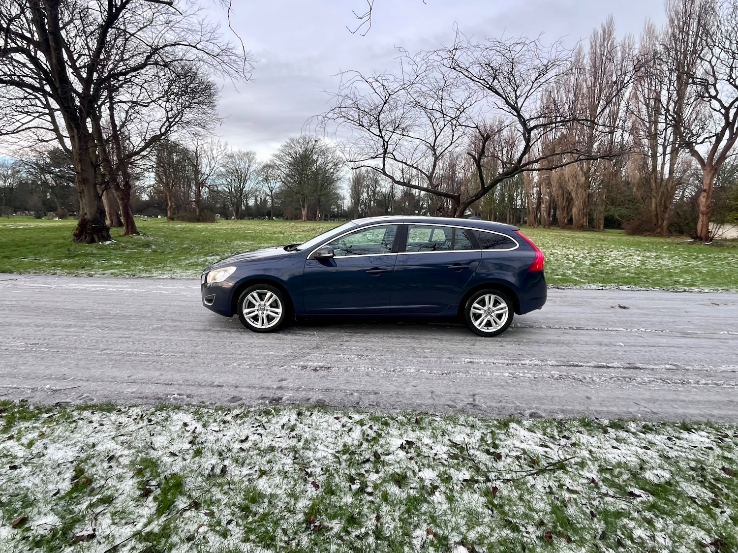 Used Volvo V60 2012 for sale - 78043246: Photo 56