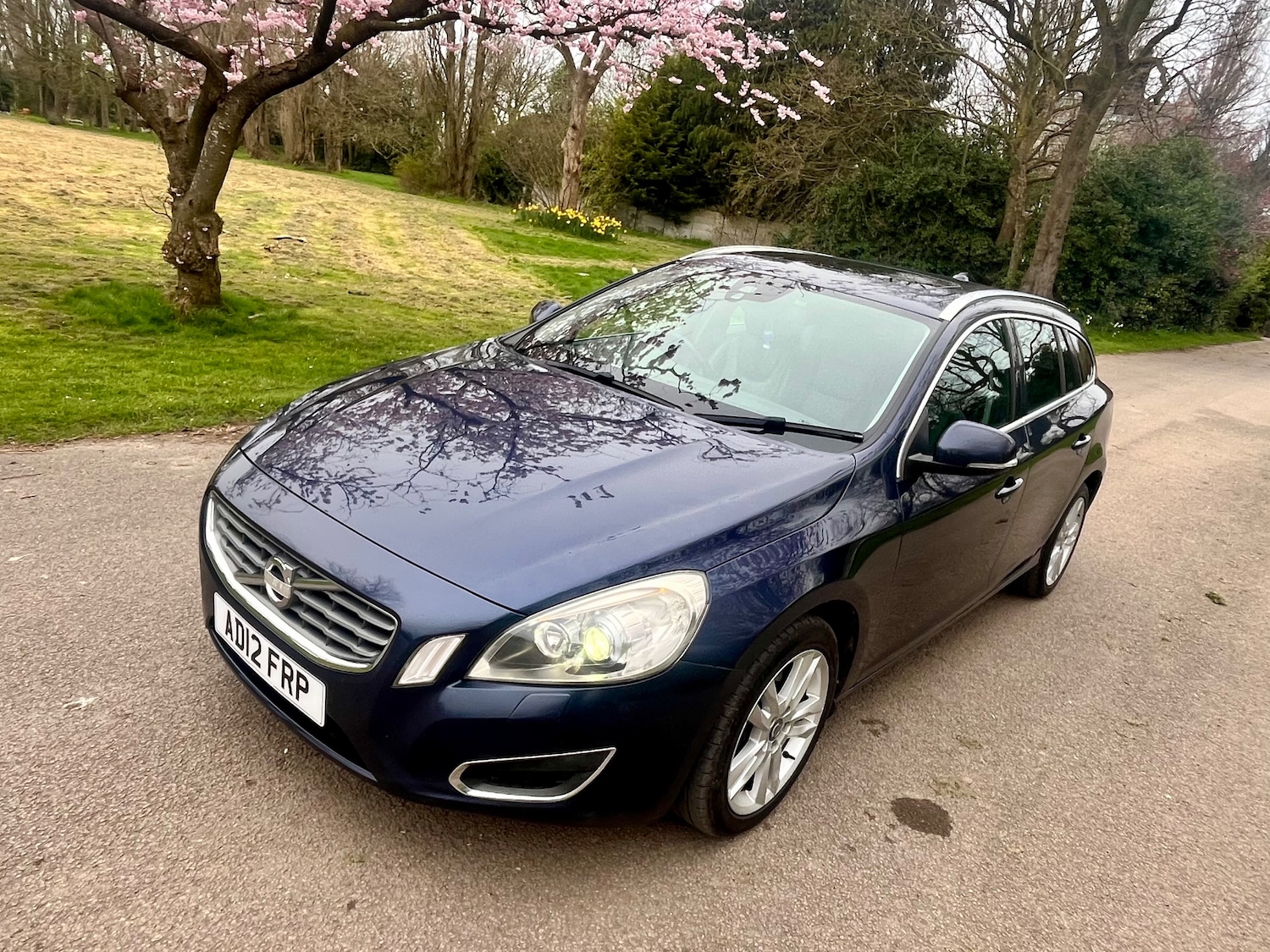 Used Volvo V60 2012 for sale - 78043246: Photo 84