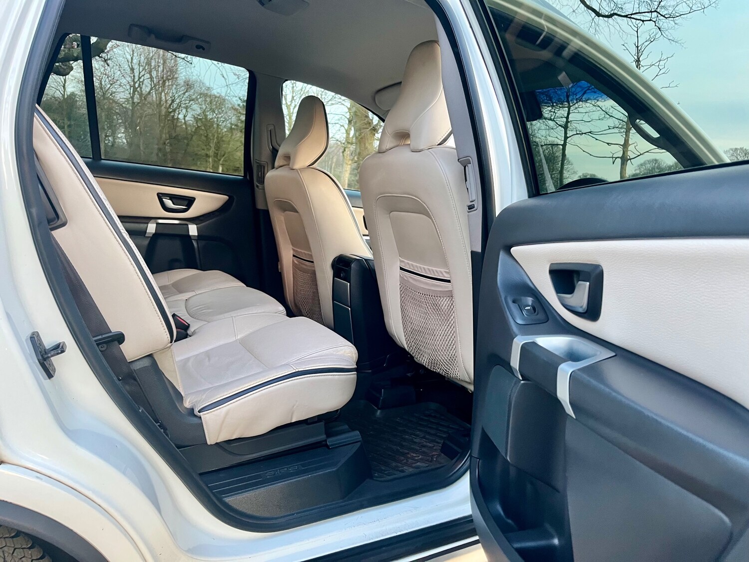 Used Volvo XC90 2013 for sale - 78043192: Photo 28