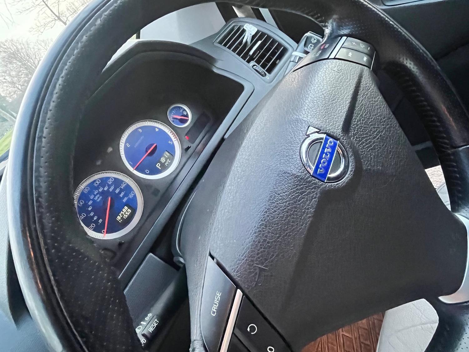 Used Volvo XC90 2013 for sale - 78043192: Photo 42