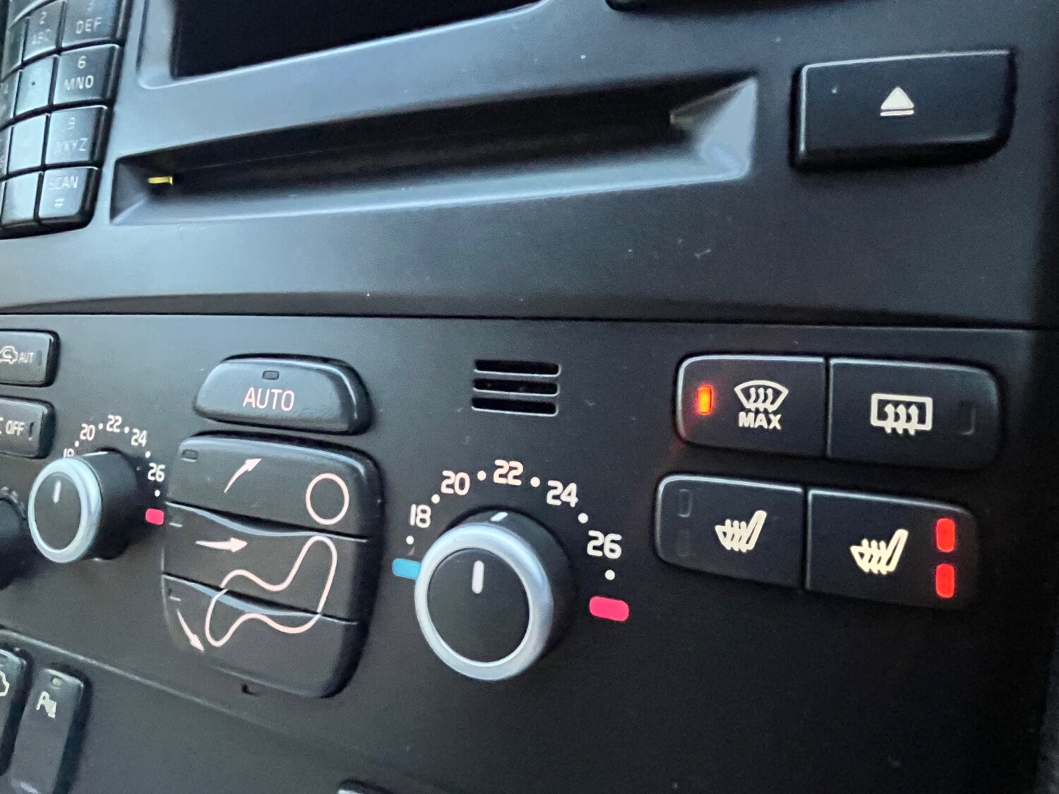 Used Volvo XC90 2013 for sale - 78043192: Photo 49