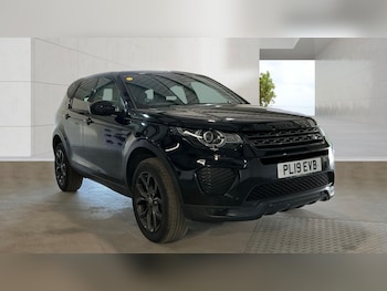 Used Land Rover Discovery Sport 2019 for sale - 79039972: Photo