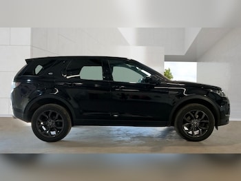 Used Land Rover Discovery Sport 2019 for sale - 79039972: Photo