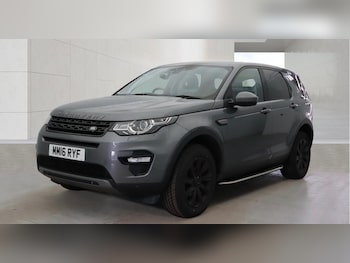 Used Land Rover Discovery Sport 2016 for sale - 79610856: Photo