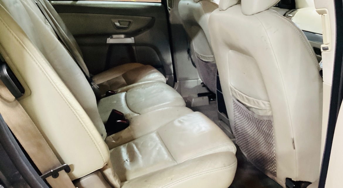 Used Volvo XC90 2004 for sale - 78043199: Photo 34