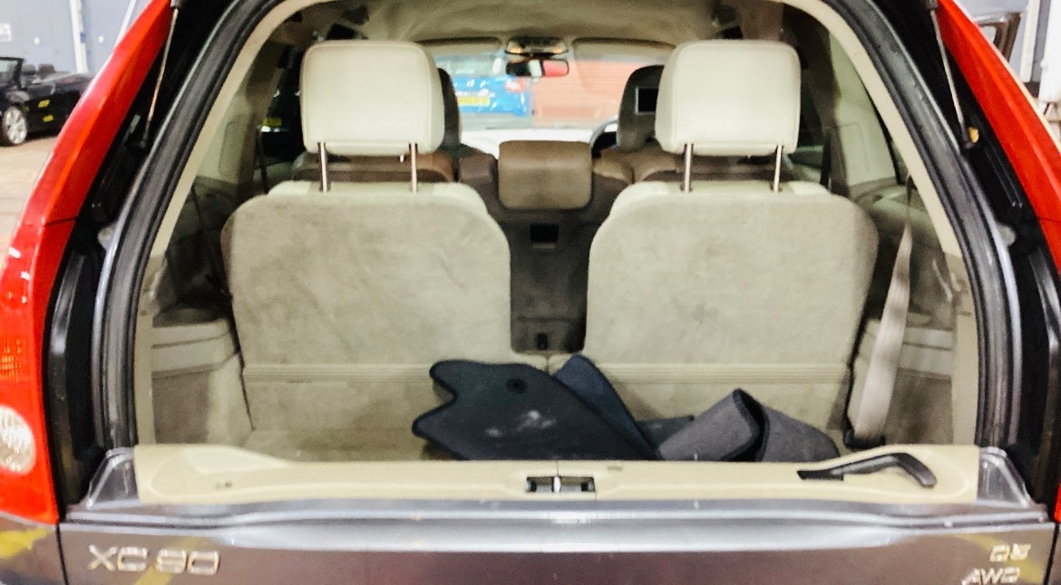 Used Volvo XC90 2004 for sale - 78043199: Photo 35