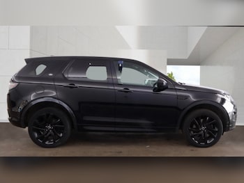 Used Land Rover Discovery Sport 2018 for sale - 79238645: Photo