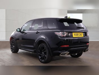 Used Land Rover Discovery Sport 2018 for sale - 79238645: Photo