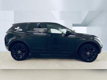 Used Land Rover Discovery Sport 2017 for sale - 79047576: Photo