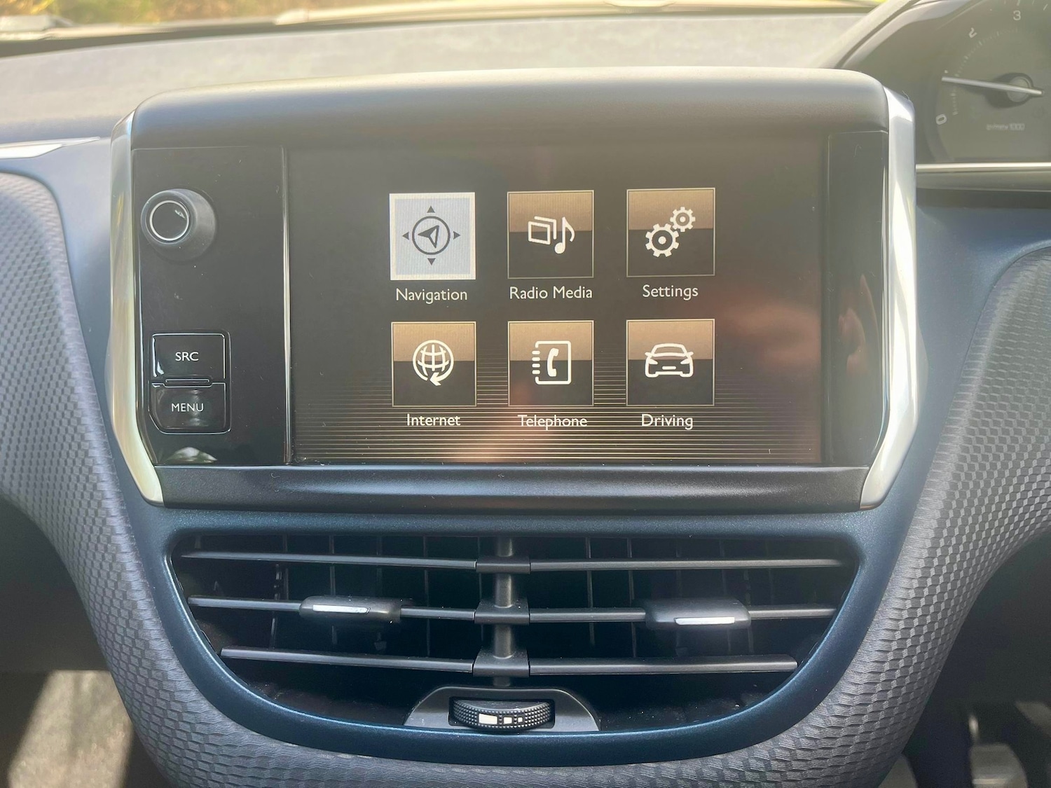 Used Peugeot 2008 2015 for sale - 78043203: Photo 28