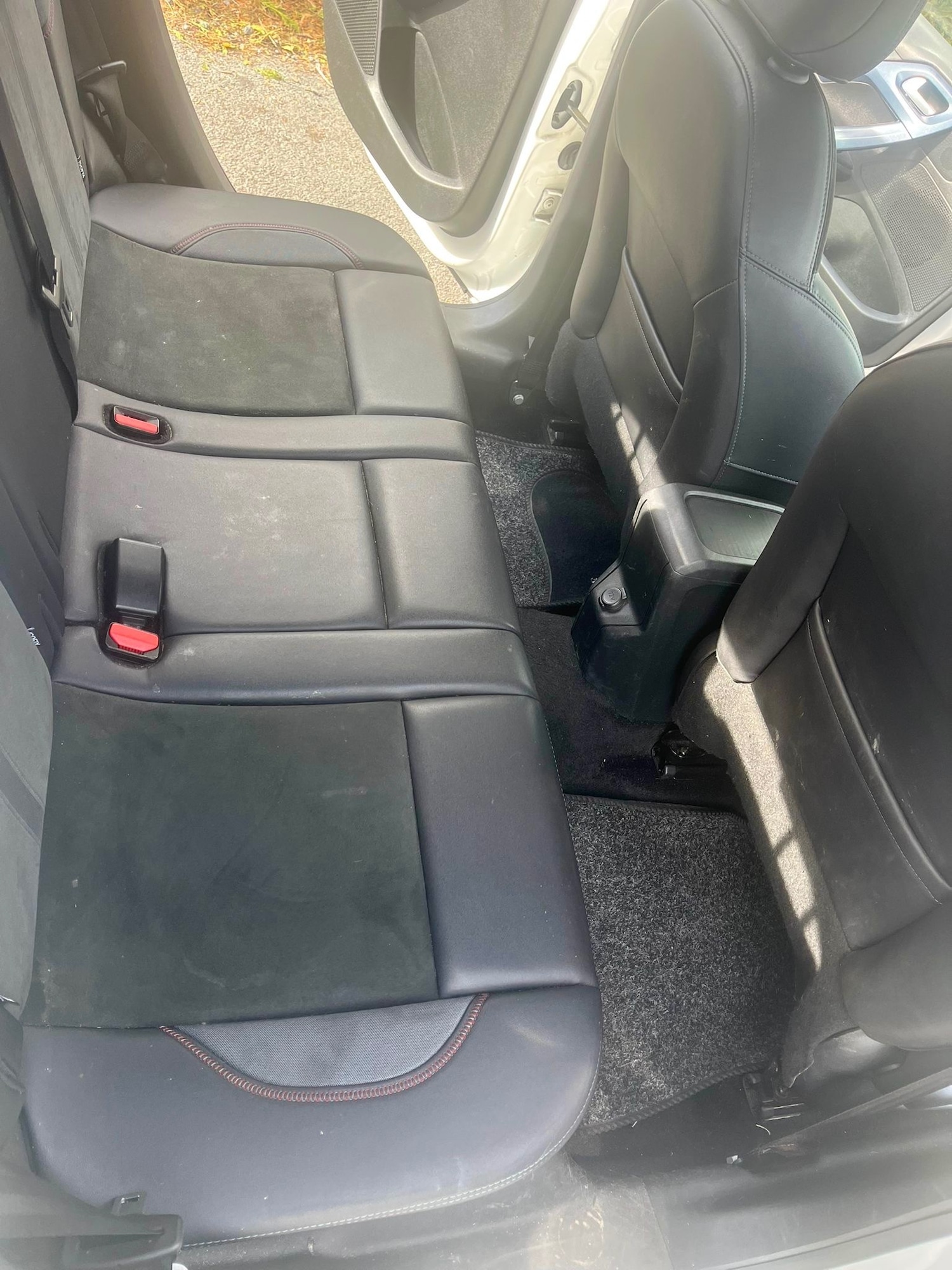 Used Peugeot 2008 2015 for sale - 78043203: Photo 36