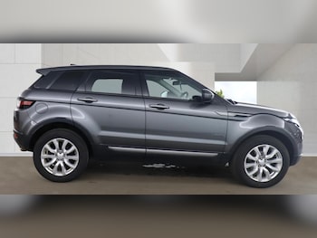Used Land Rover Range Rover Evoque 2017 for sale - 79238663: Photo
