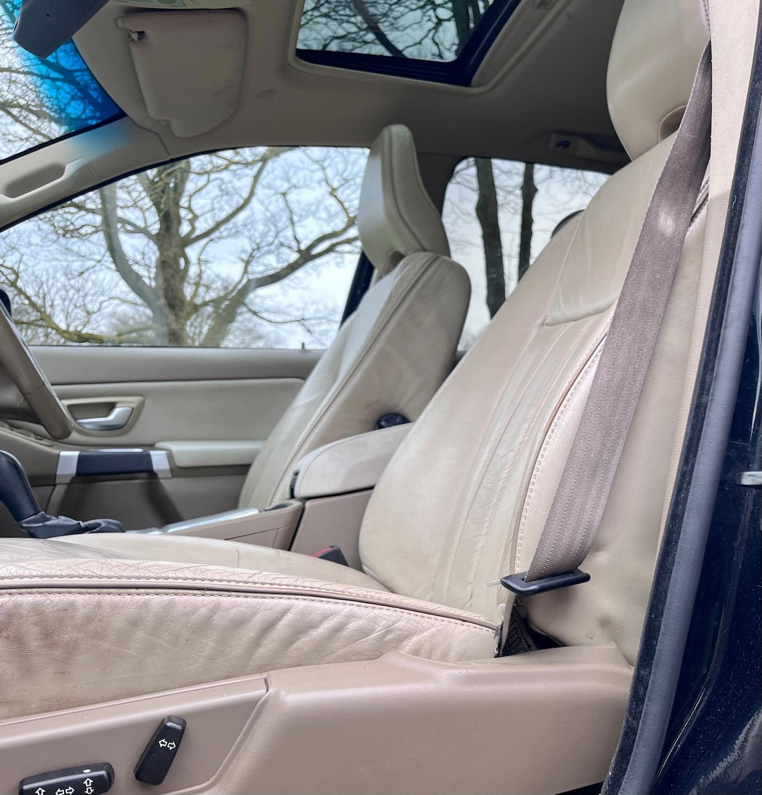 Used Volvo XC90 2010 for sale - 78043217: Photo 56