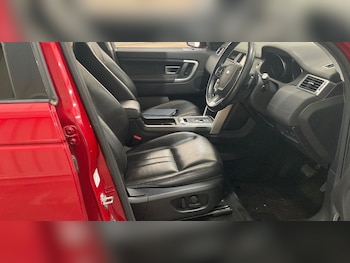 Used Land Rover Discovery Sport 2016 for sale - 79610858: Photo