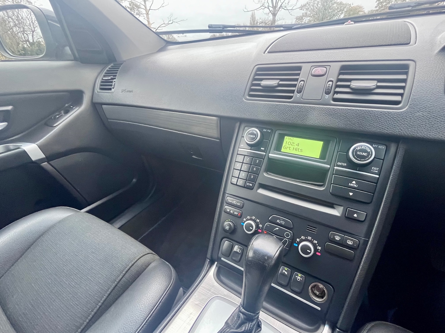 Used Volvo XC90 2010 for sale - 78043221: Photo 16