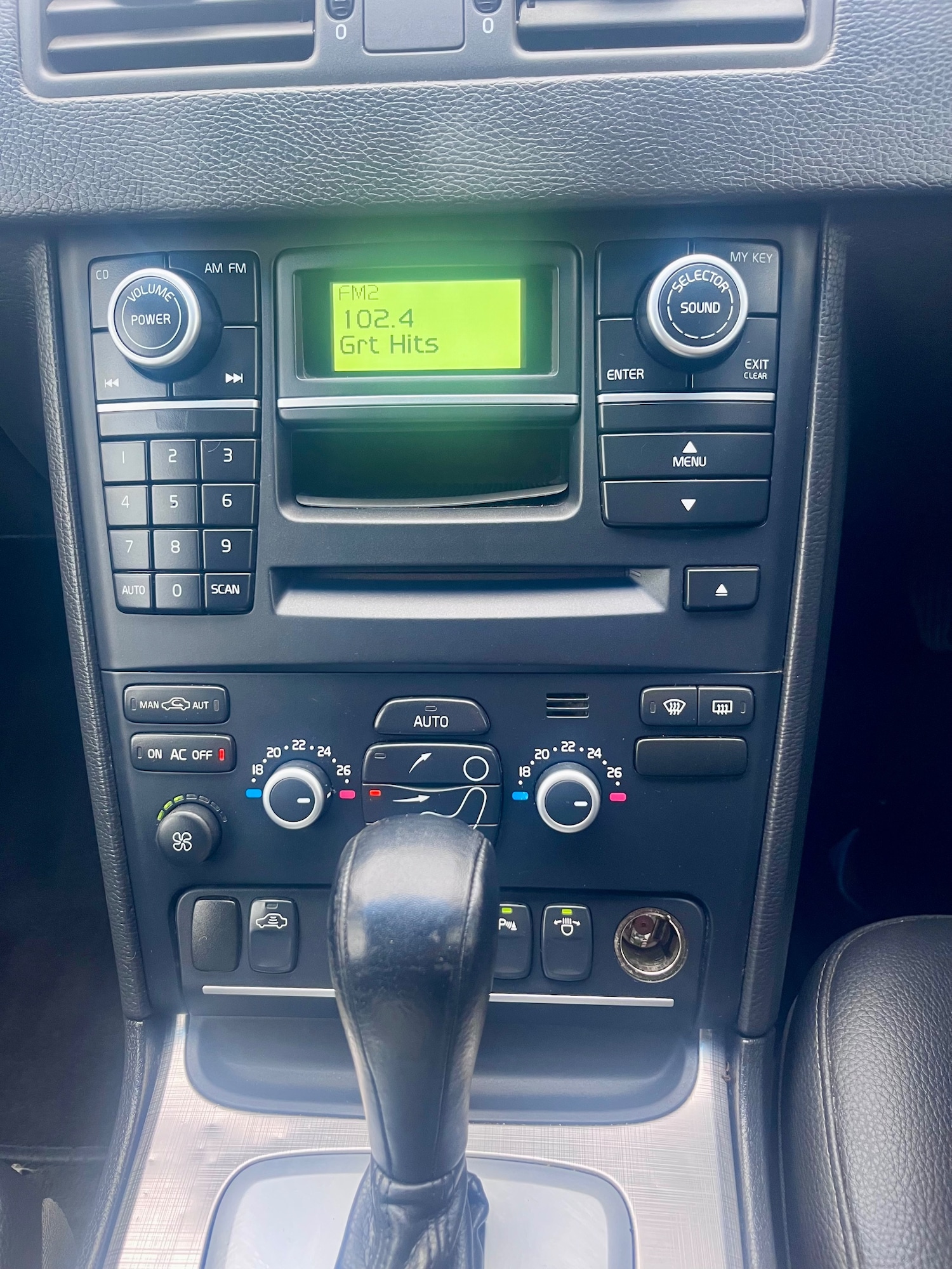 Used Volvo XC90 2010 for sale - 78043221: Photo 17