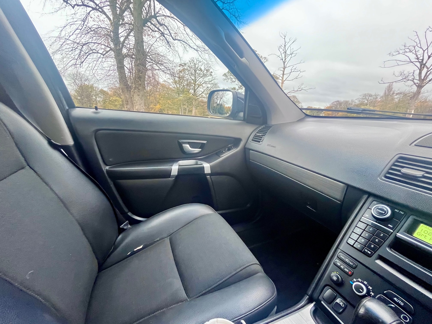 Used Volvo XC90 2010 for sale - 78043221: Photo 23