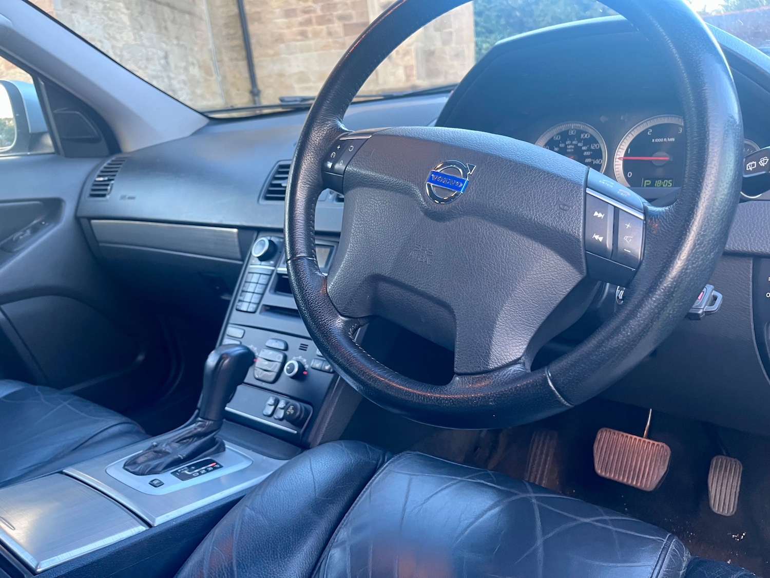 Used Volvo XC90 2010 for sale - 78043201: Photo 6