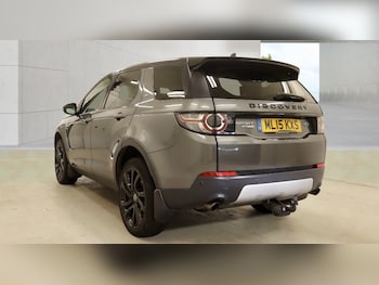 Used Land Rover Discovery Sport 2015 for sale - 79238652: Photo