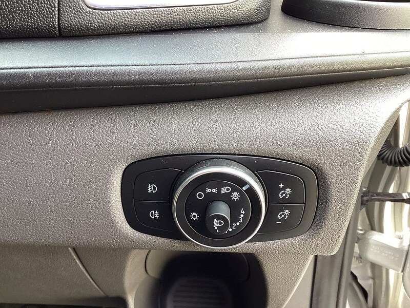 Used Ford Transit Custom 2021 for sale - 76778021: Photo 24