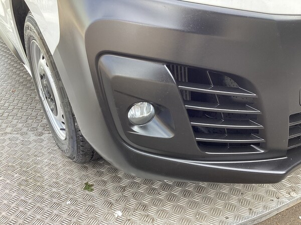 Used Vauxhall Vivaro 2022 for sale - 74693123: Photo 11